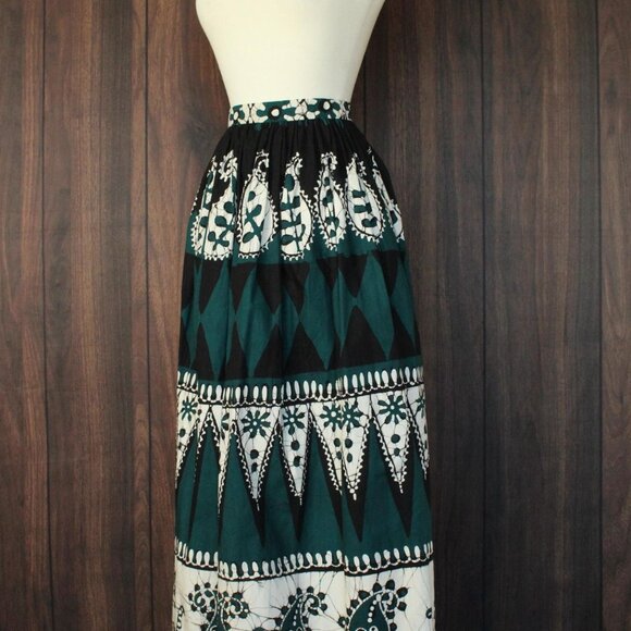 Vintage 1960s 1970s Skirt, Black Teal and White Maxiskirt, Batik Print, - Picture 6 of 10